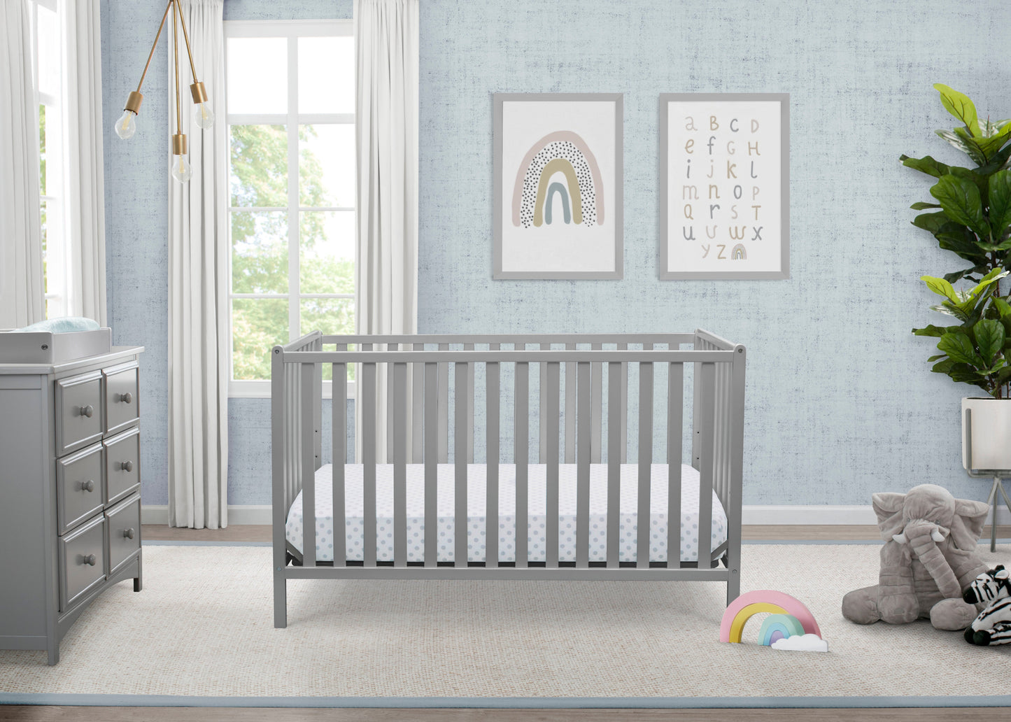 Heartland 4-in-1 Convertible Crib