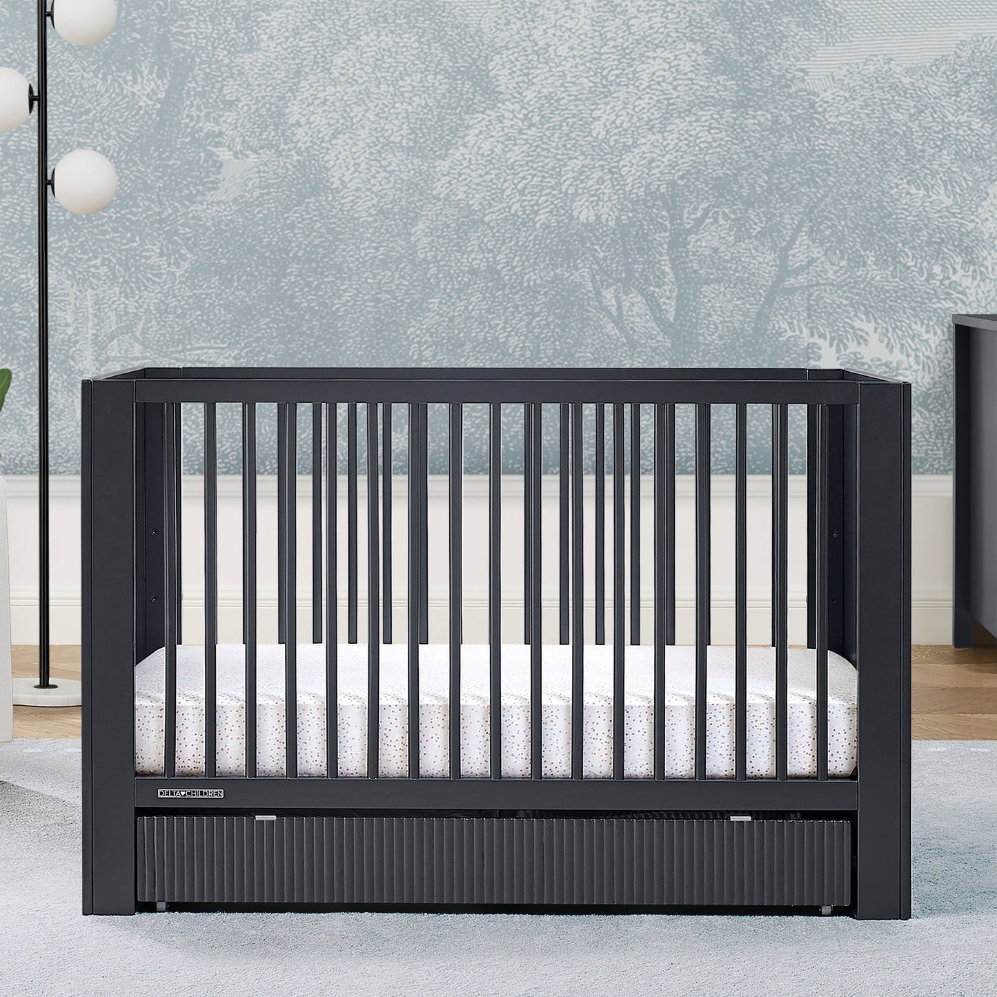 Cassie 4-in-1 Convertible Crib with Underdrawer