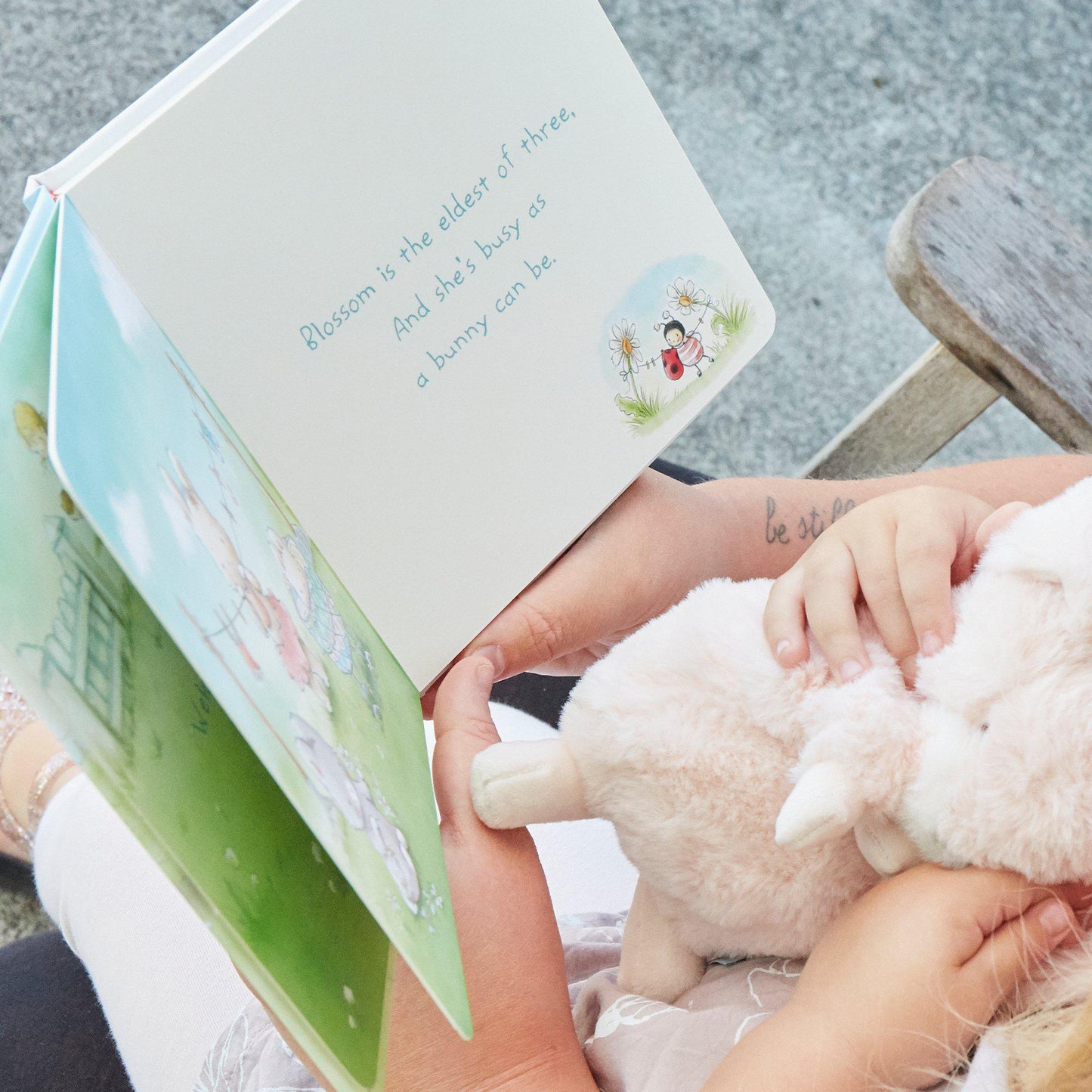RETIRED - Friendship Blossoms Book