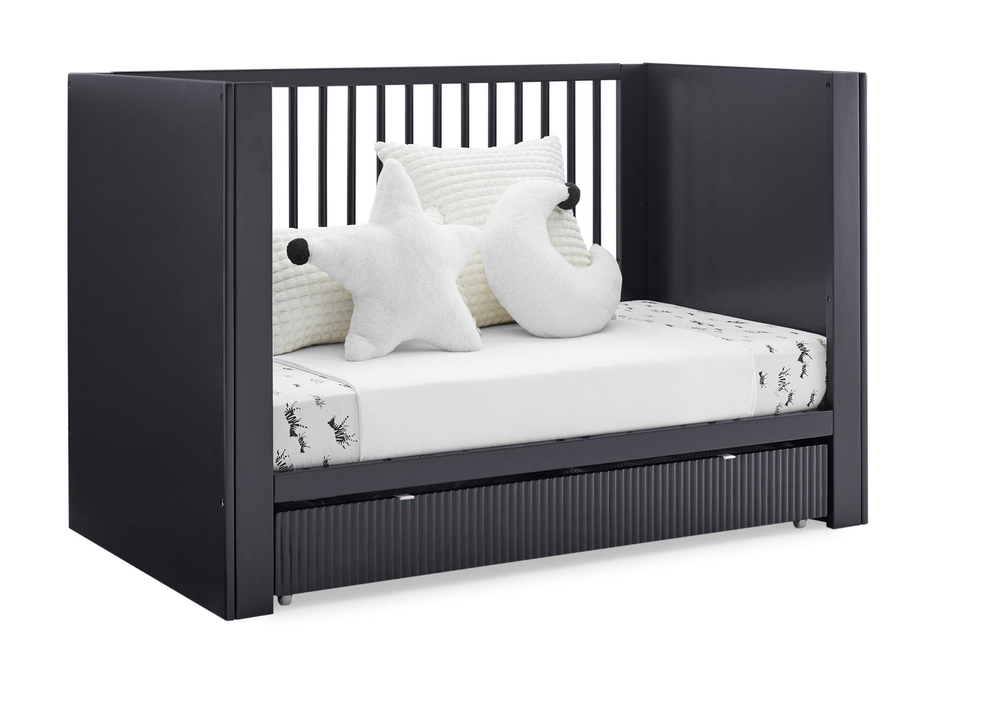 Cassie 4-in-1 Convertible Crib with Underdrawer