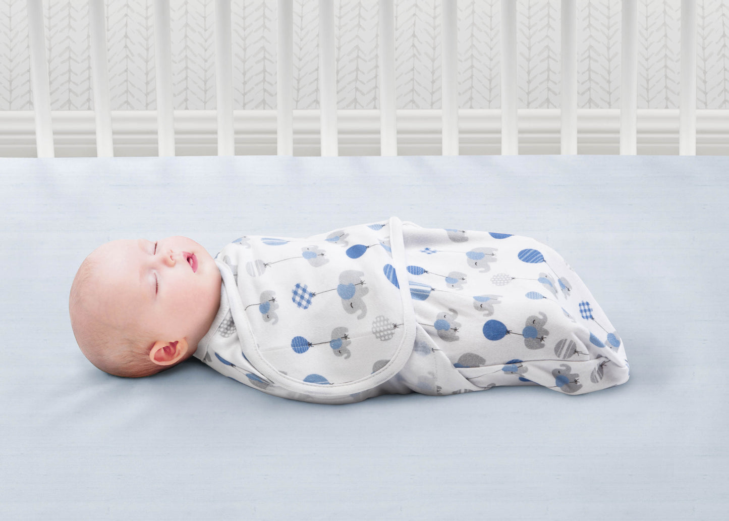 Little Lambs Adjustable Swaddle Wrap - Size Small/Medium, Fits Babies 0-3 Months/7-14 lbs., 4-Pack